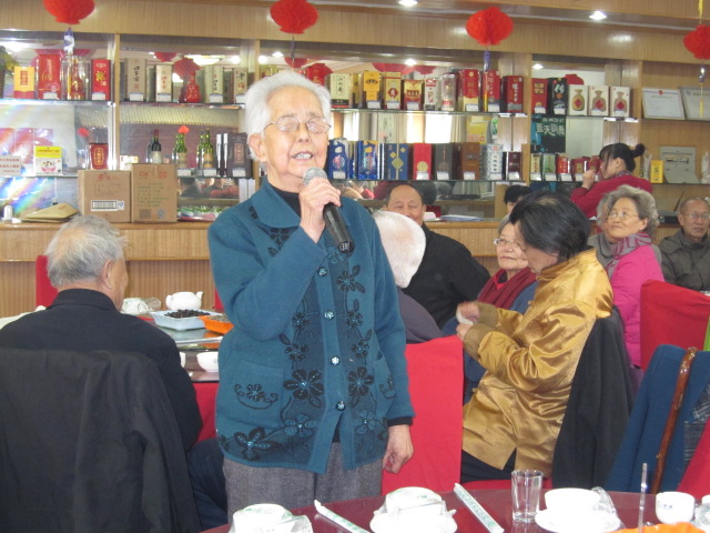 济师女校友2011年庆祝“三八”节花絮 103.jpg