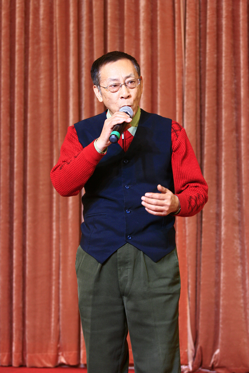 八 歌曲演唱 再见吧,大别山 张维刚