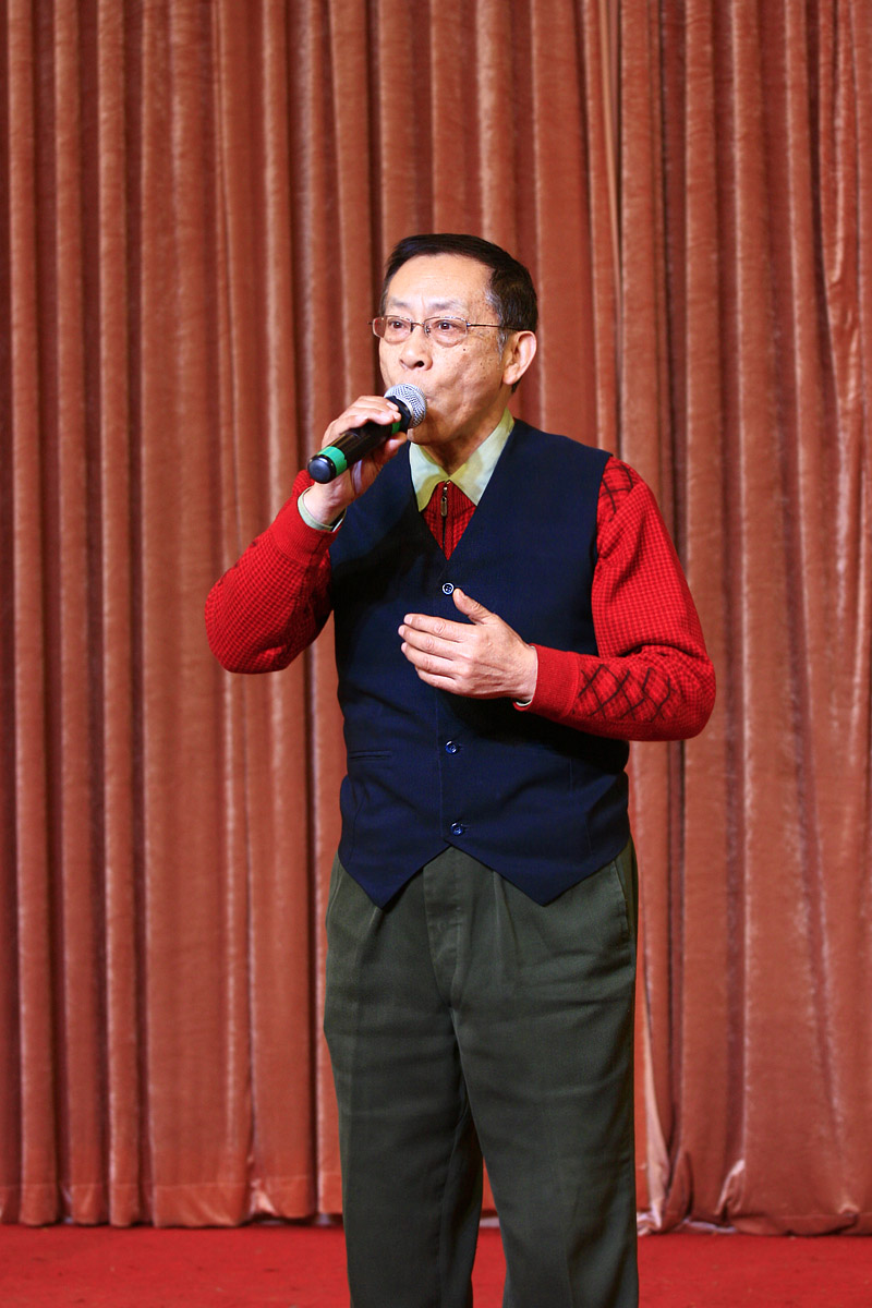 八 歌曲演唱 再见吧,大别山 张维刚