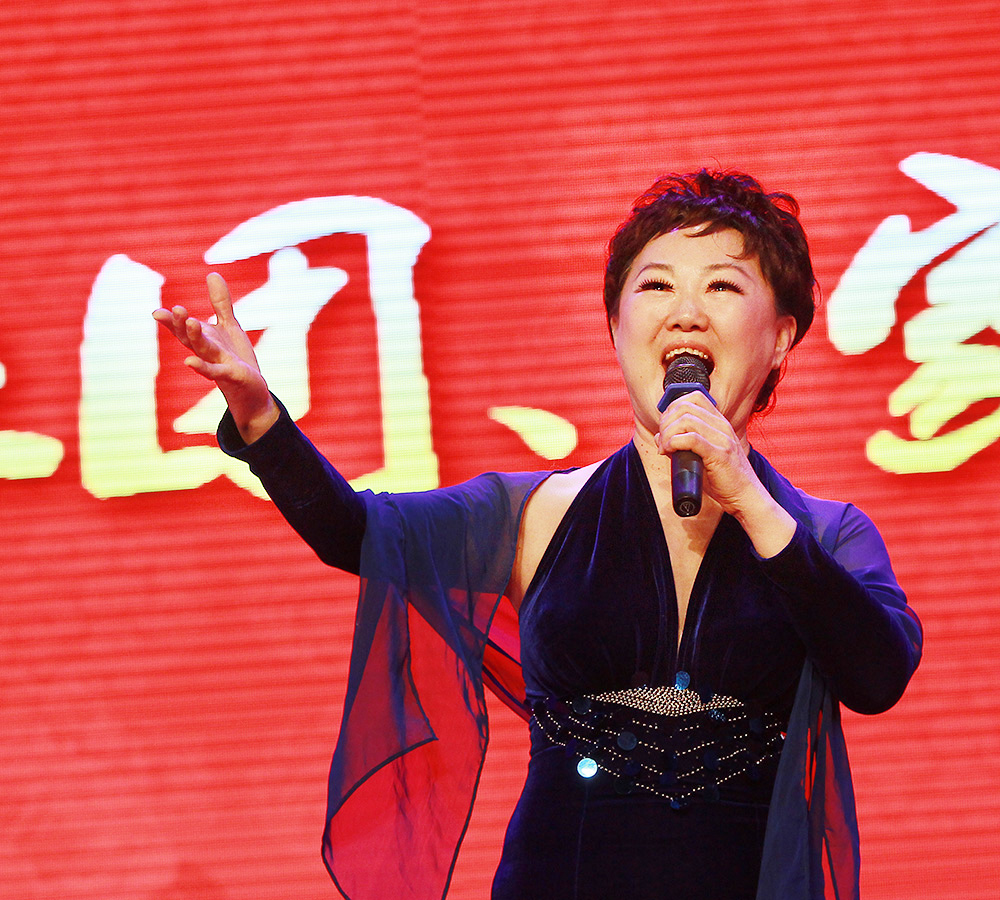 乌苏里江船歌简谱_乌苏里江船歌原唱