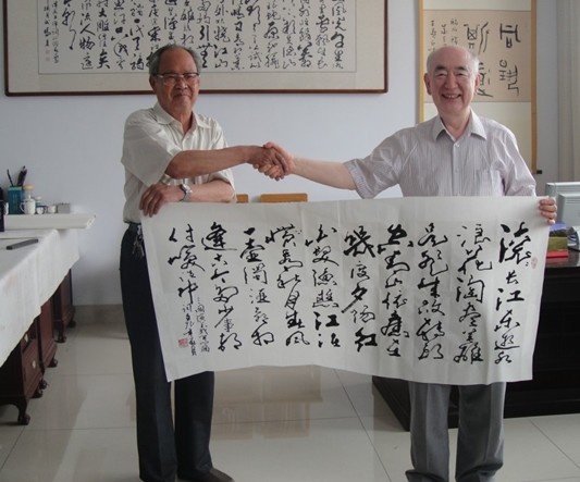 中华老年书画联谊会领导到临朐老干部书画研究会交流活动