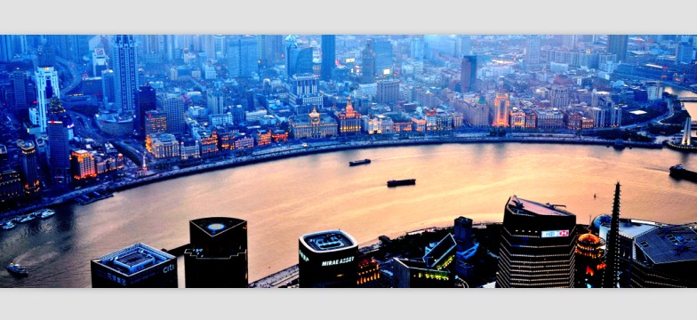 《上海外滩夜色》庄华新  三等奖  潍坊市委老干部局报送