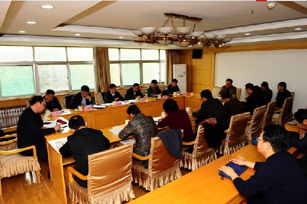 省委老干部局迅速兴起学习宣传贯彻党的十八大精神的热潮