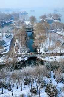 Ĳѩ-Ȫ