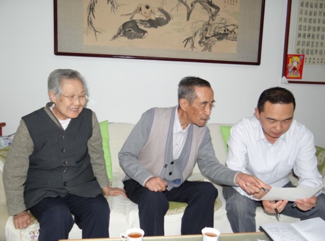 昌邑市开展走访离休干部“百日行”活动