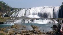 ֱ-