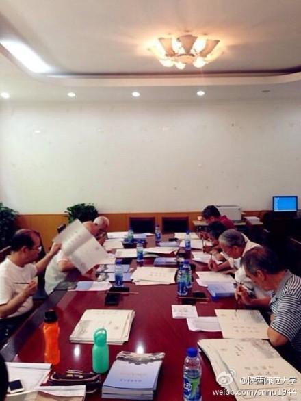 陕师大“用毛笔写通知书”再度走红（组图）