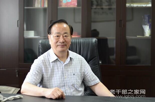 【江苏】徐州市退休干部李为健