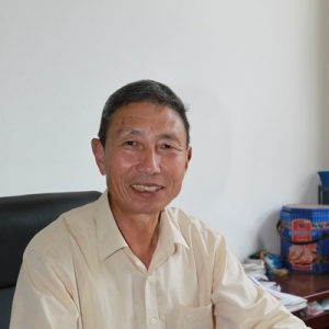 �����ա���������������ݸɲ�ť��һ