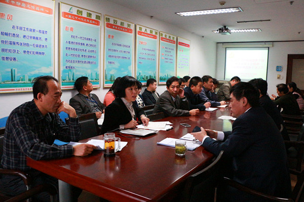 青岛市委老干部局认真组织学习 全国离退休干部“双先”表彰大会精神