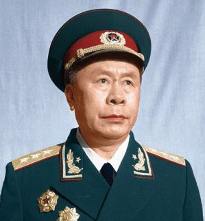 陈奇涵：赣南农运一面旗