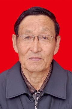 记莱芜市中级人民法院退休干部王学俭