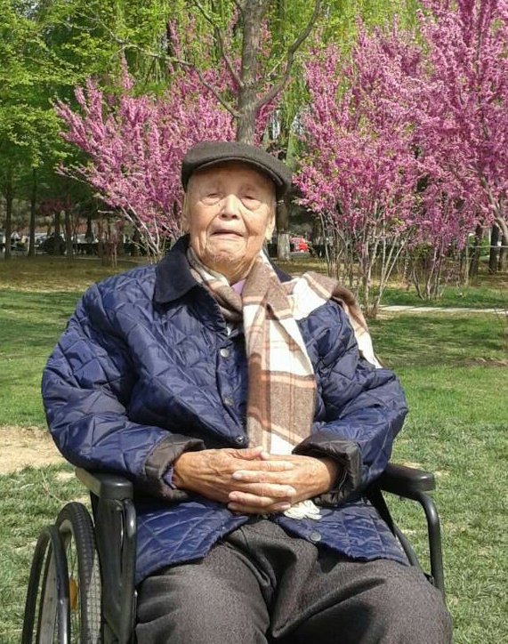 谢健