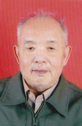 济宁：优秀党员华启云