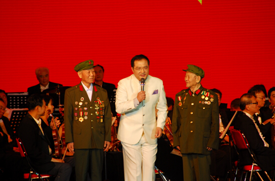 纪念抗战胜利70周年 山东省直老干部举办交响音诗画“铭记﹒奋起”