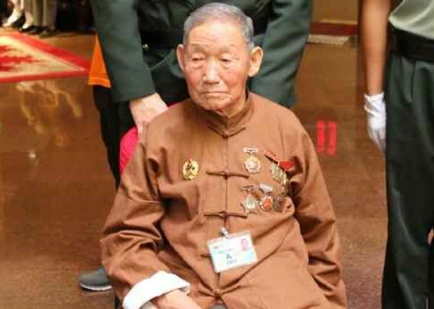 延安抗战老兵马华堂参加阅兵后的美好回忆