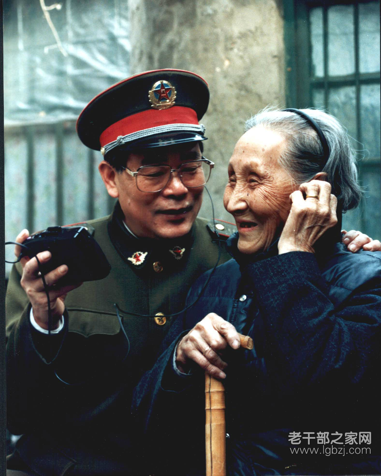 孙茂芳：坚持当滋养大爱的“小雨滴”