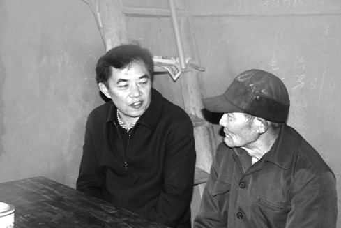 齐心协力，早日脱贫致富奔小康