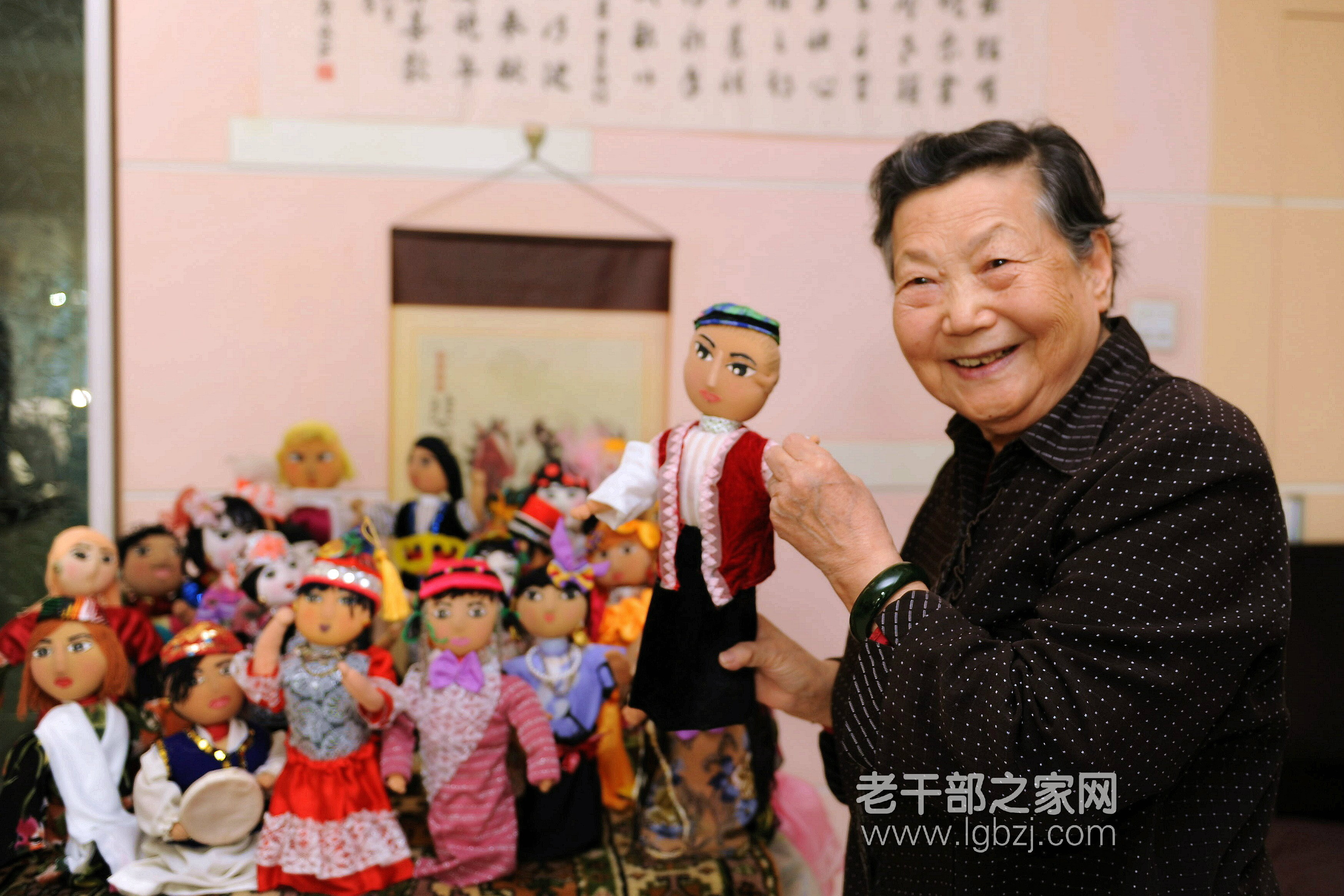 田瑞卿：离休不离学，淡泊以明志