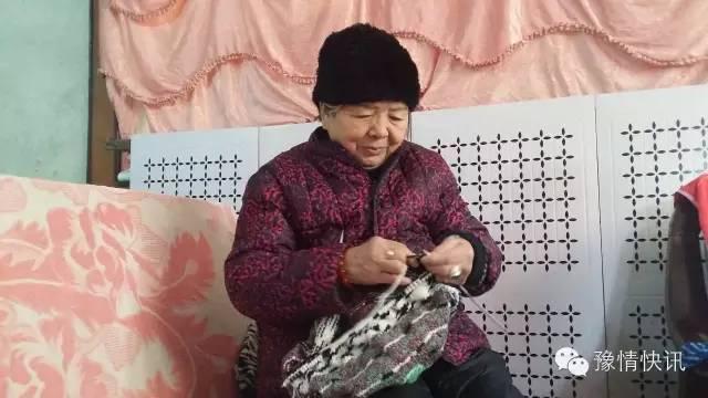李鸣：一针一线奉献爱心 一点一滴回报社会