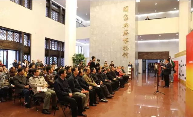 中央国家机关老年大学教学成果展暨庆祝建党95周年和红军长征胜利80周年书画摄影展开展