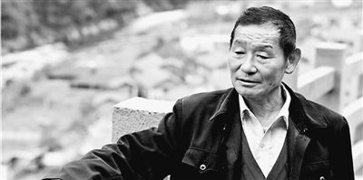 扶贫“老县长”高德荣（打赢脱贫攻坚战）