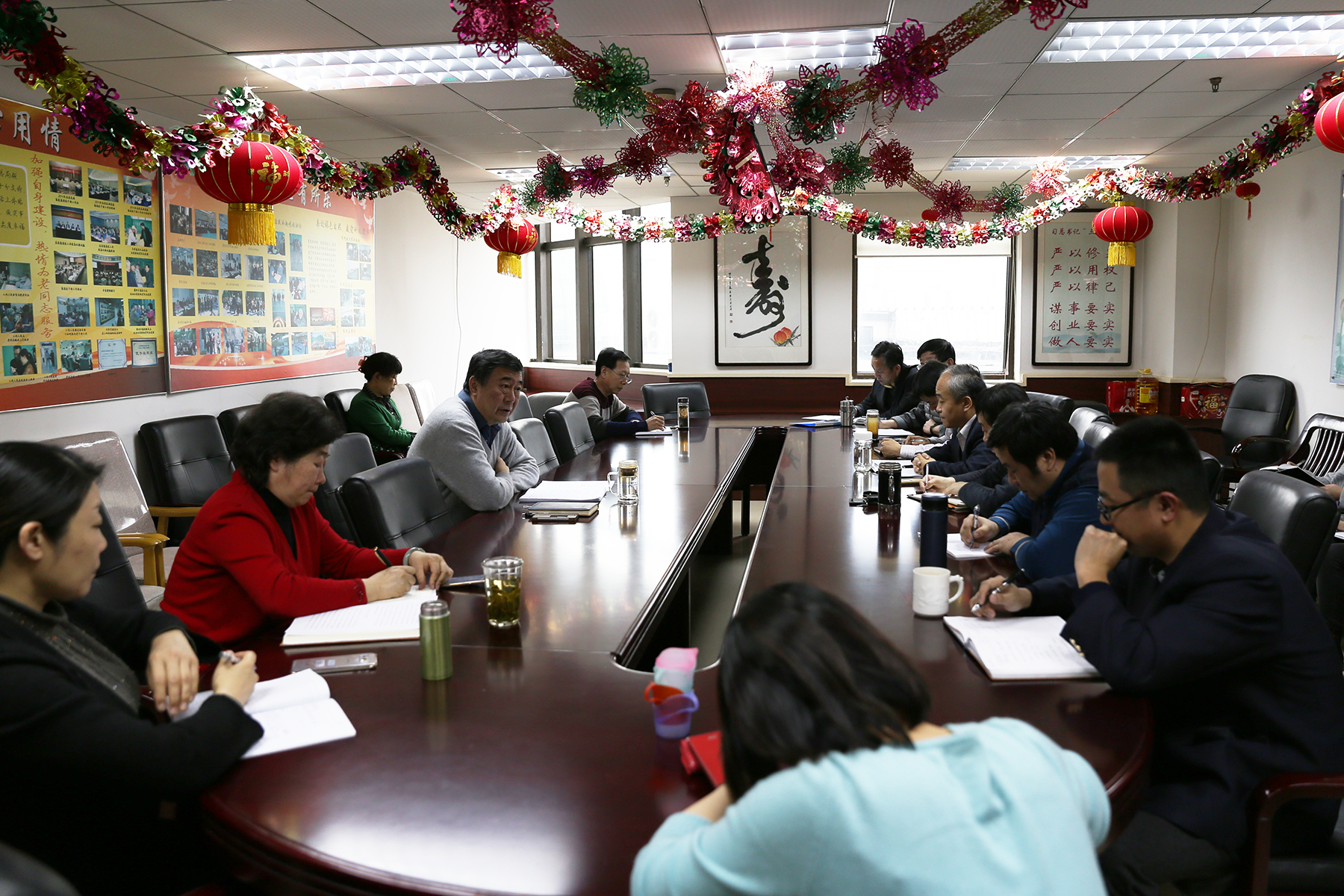 深入领会会议精神    统一思想抓好落实——质检总局离退休干部局学习贯彻全国老干部工作“双先”表彰大会及全国老干部局长会议精神