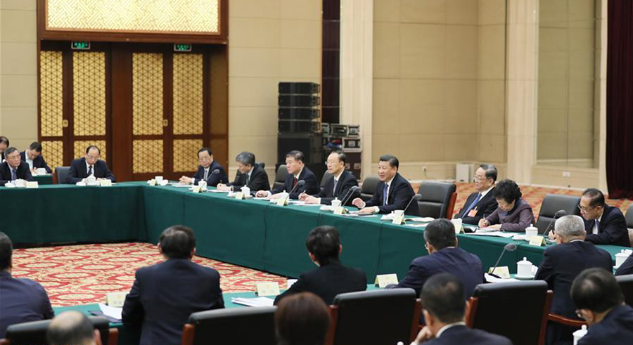 广大知识分子要主动担当积极作为
