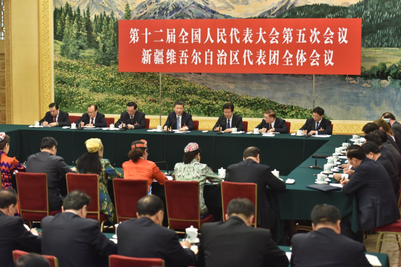全力保障和改善民生 不断巩固民族团结