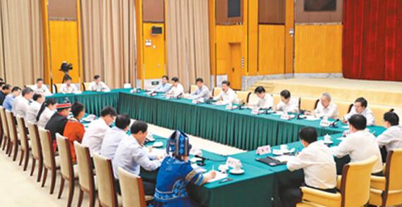 走群众路线，到群众中去\n——记习近平总书记主持召开基层代表座谈会