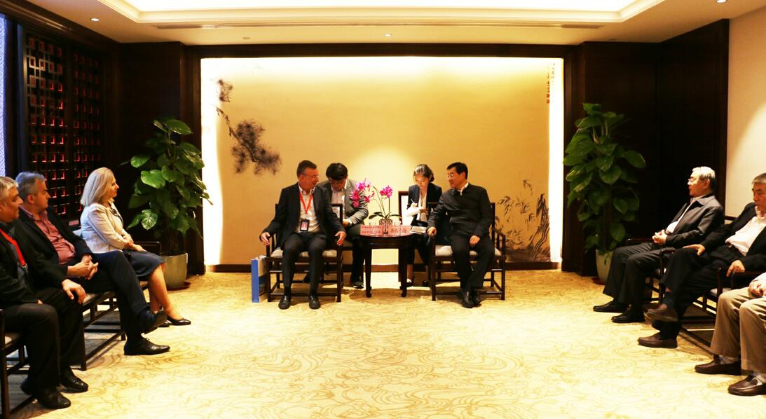 中外专家聚首济南研讨发展老年教育 山东老年大学形成完备网络