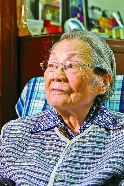 捧着一颗心来不带半根草去——记我国著名妇产科专家叶惠方