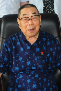 张国忠：共和国任期最长的村支书