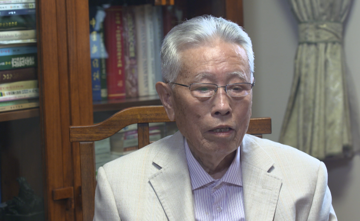 枣庄市政协原主席王允琳