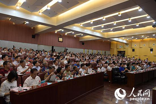 以问题为导向 用创新破难题——中央国家机关离退休干部基层党组织建设创新和发展经验交流会在京召开