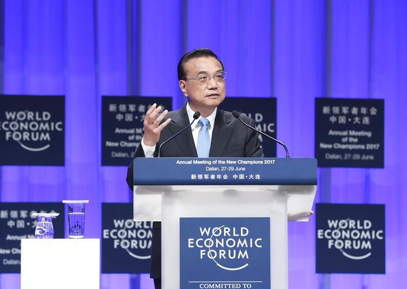 李克强夏季达沃斯开幕式上致辞 妙喻世界经济