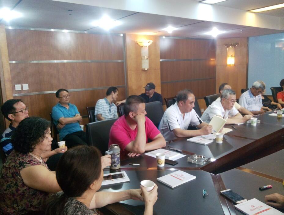 贵州省国资委抓好老党员常态化学习教育