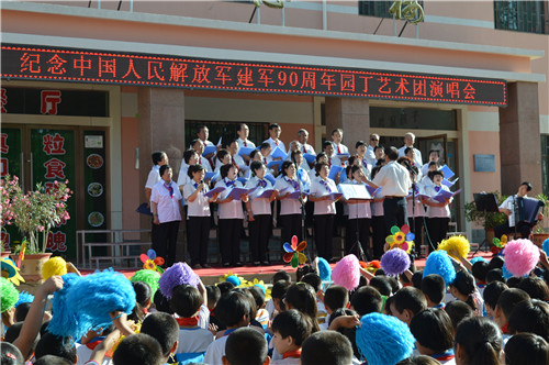 甘肃敦煌市：“双百”活动提升“畅谈展望”社会效应