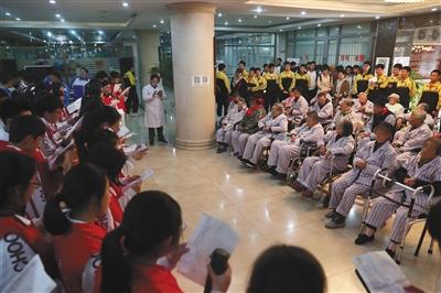 “临终关怀”一床难求 多医院称亏损