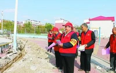 平凡付出彰显人生境界——中国石化集团公司在全系统表彰“增添正能量”活动先进代表