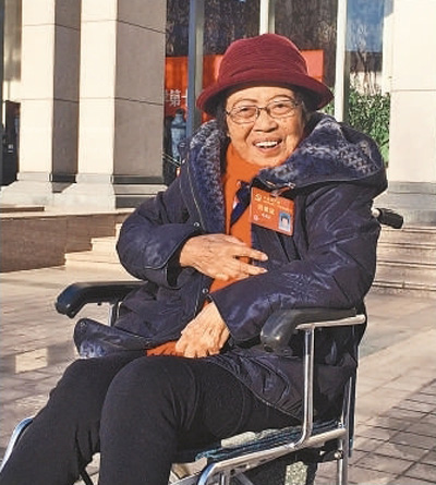 开拓中国比较文学学科，创办《跨文化对话》丛刊—— 乐黛云 年逾八旬仍“折腾