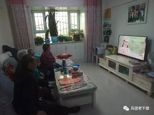 兵团离退休干部和老干部工作者热议老兵精神之三