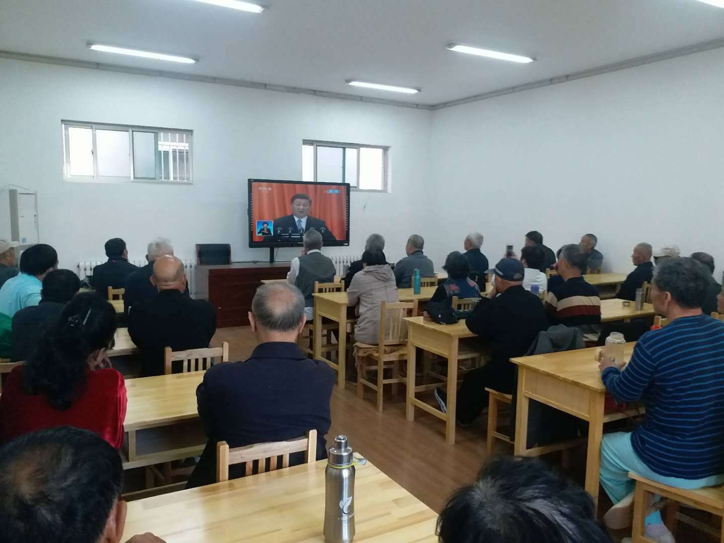 济南章丘老干部对习近平总书记在纪念马克思诞辰200周年大会上讲话的热烈反响