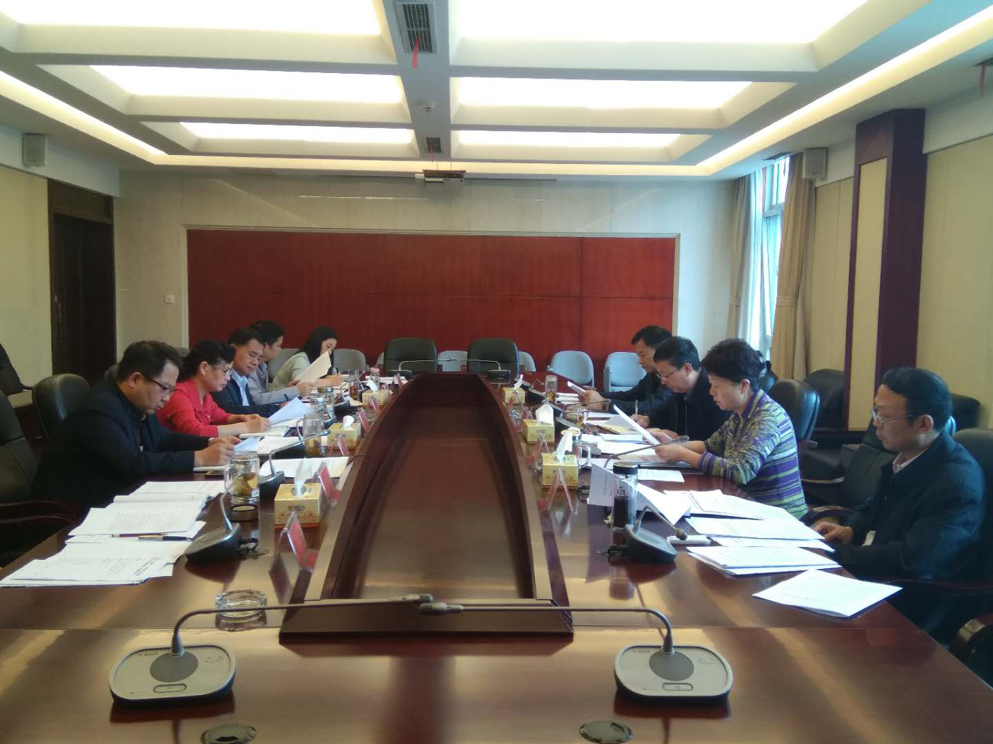 【贵州】省委老干部局召开局务会议传达学习近期中央和省委重要会议和文件精神