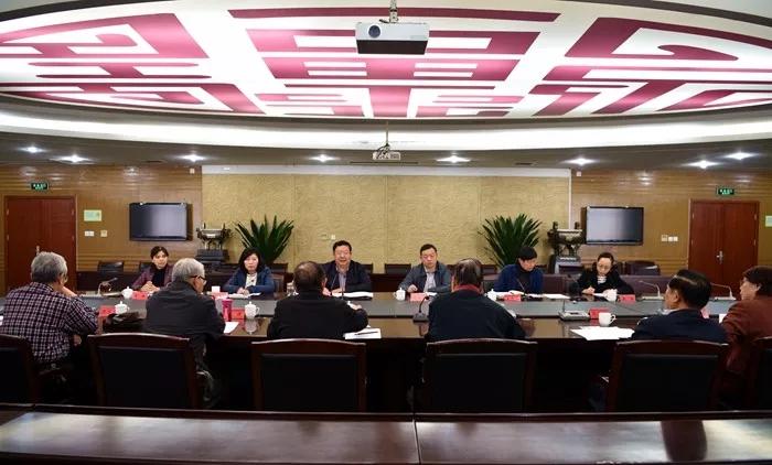 河南省局召开省直老同志“我看改革开放新成就”座谈会