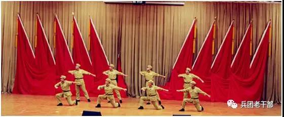 兵团党委老干部局慰问演出在第三师图木舒克市隆重举办