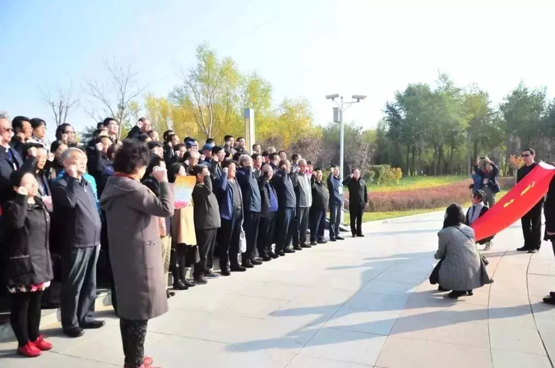 甘肃多措并举加强离退休干部党建工作