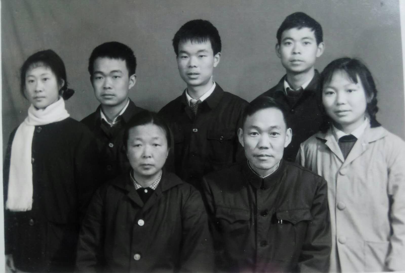 瞧我家这40年
