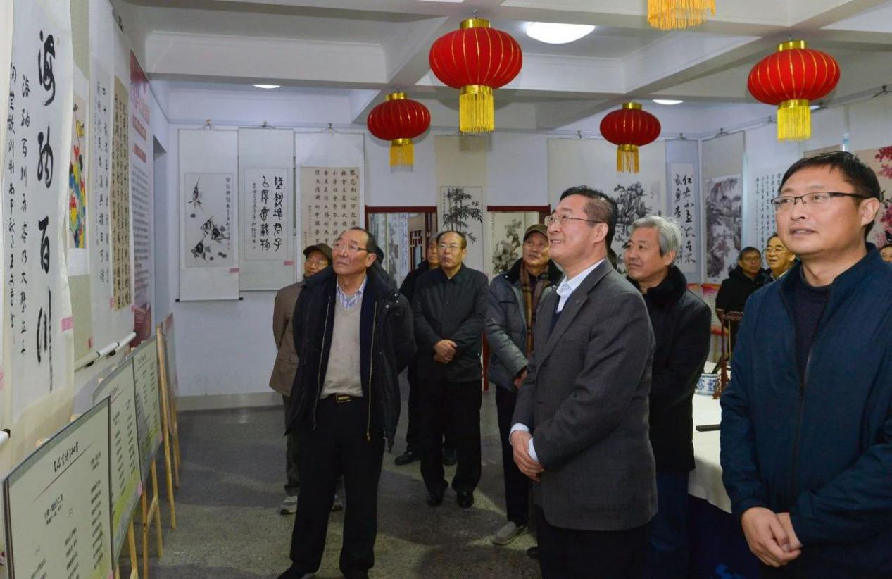 【山东】省卫生健康委举办离退休干部诗词书画摄影作品展