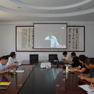 ������������ί�ϸɾֵ�֧����֯��Ա�տ��������������ߡ���һ��